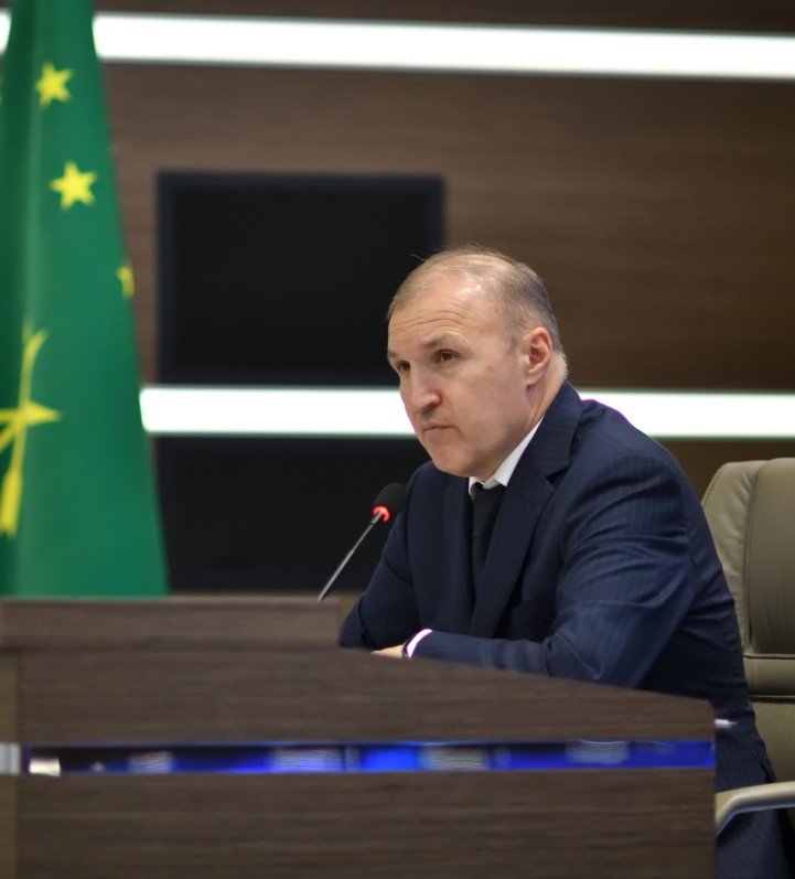 На реализацию мероприятий нацпроектов и госпрограмм в 2025 году в Адыгее направят 14 млрд рублей.
