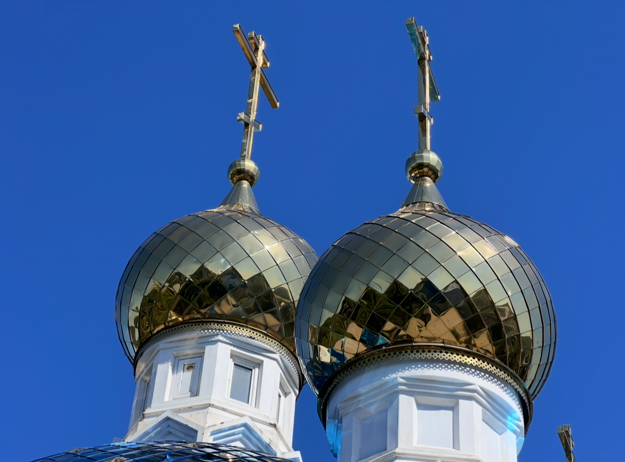 Православные празднуют Пасху.
